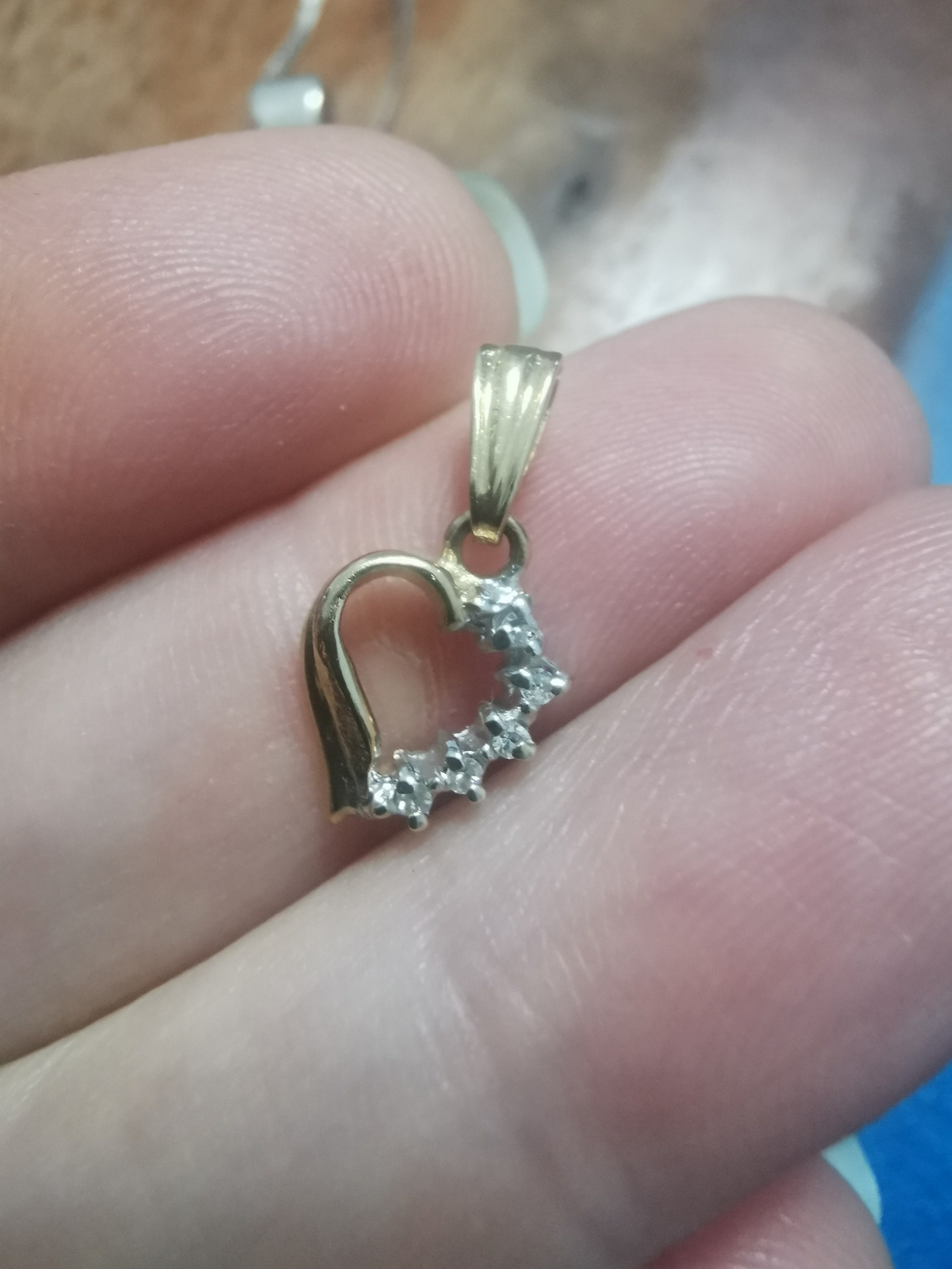 Vintage 10k Gold Heart Pendant with Natural Diamonds